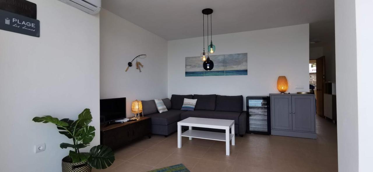 La Perla Cruise Apartment On Private Beach, Modern With Aircon & Wifi Benalmádena Eksteriør bilde